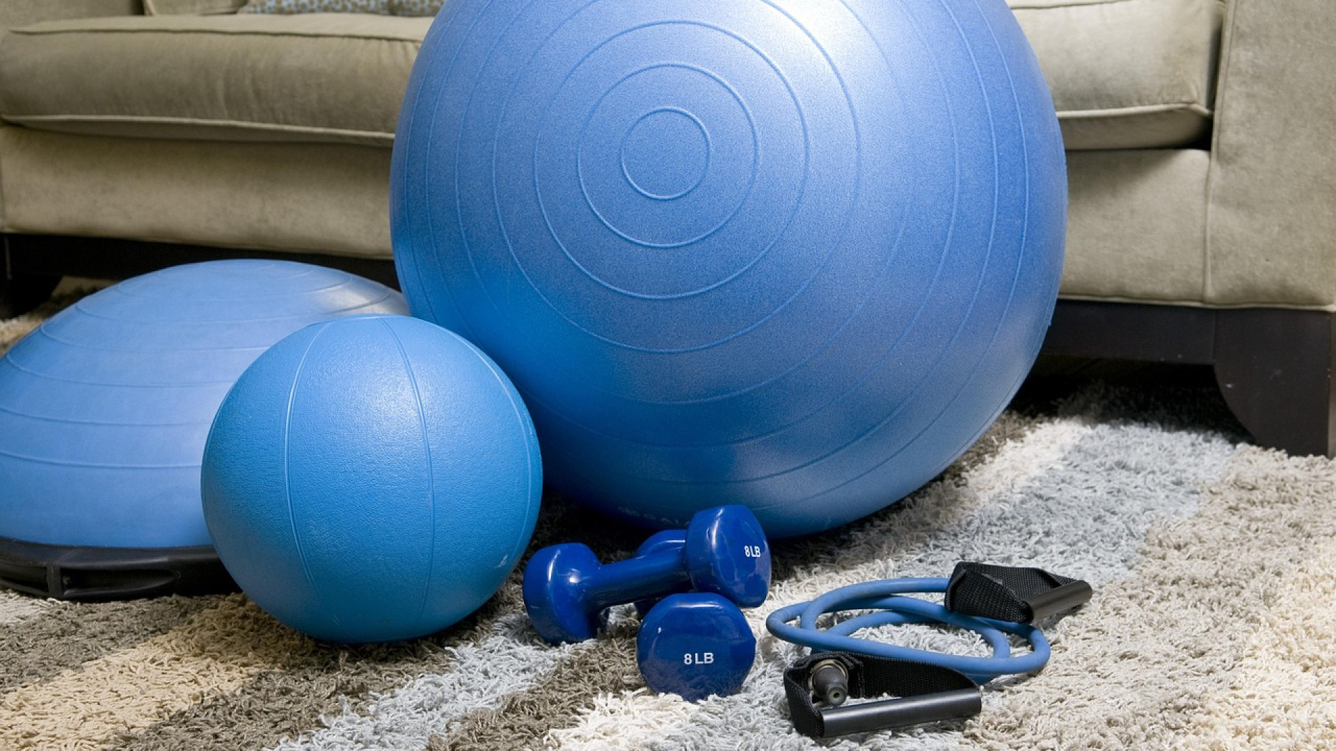 Pourquoi acheter son matériel sportif en ligne pour sa salle de sport ?