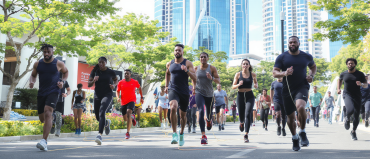 découvrez comment commencer une routine de cardio efficace en 2025. ce guide pratique vous fournit des conseils adaptés, des exercices variés et des astuces pour intégrer le cardio dans votre quotidien, quel que soit votre niveau de forme physique.